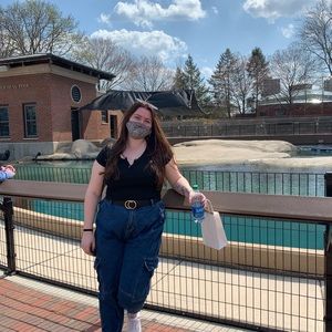 Meet your Posher, Meghan